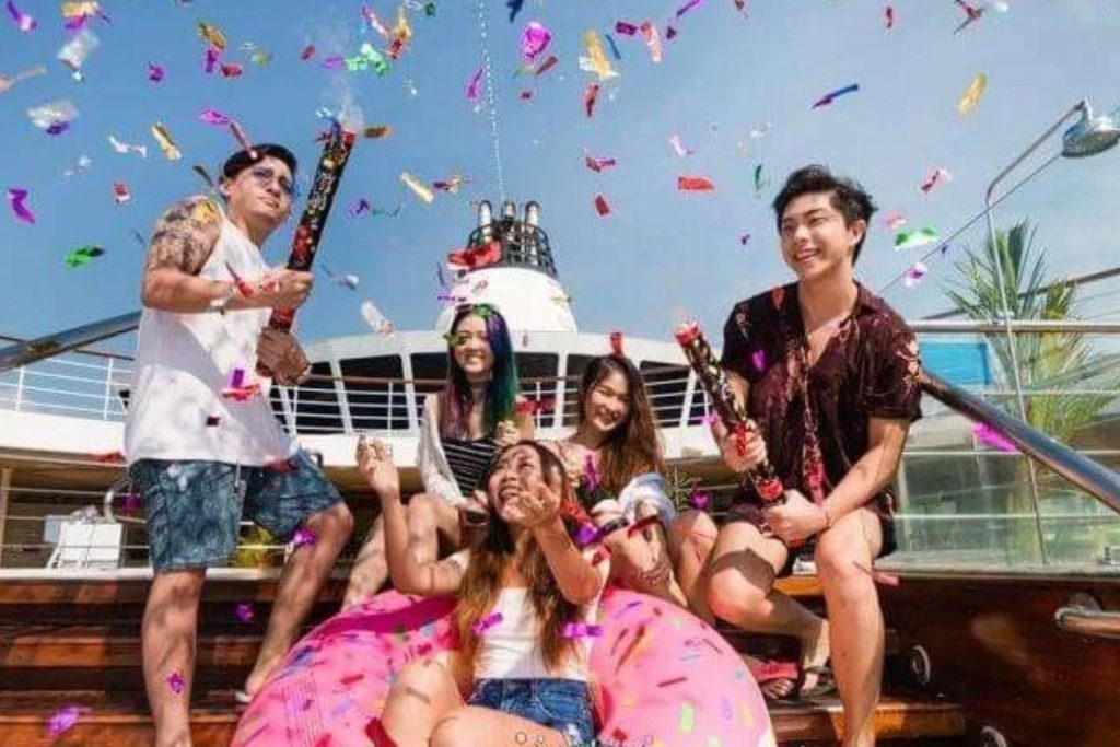 Celebrate Birthday on a Yacht in Goa with Fortune India Sailing